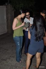 Saif Ali Khan, Kareena Kapoor snapped in the club on 12th May 2015
